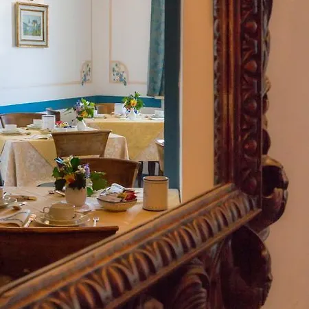 فندق B&B Villa Clodia ساتورنيا